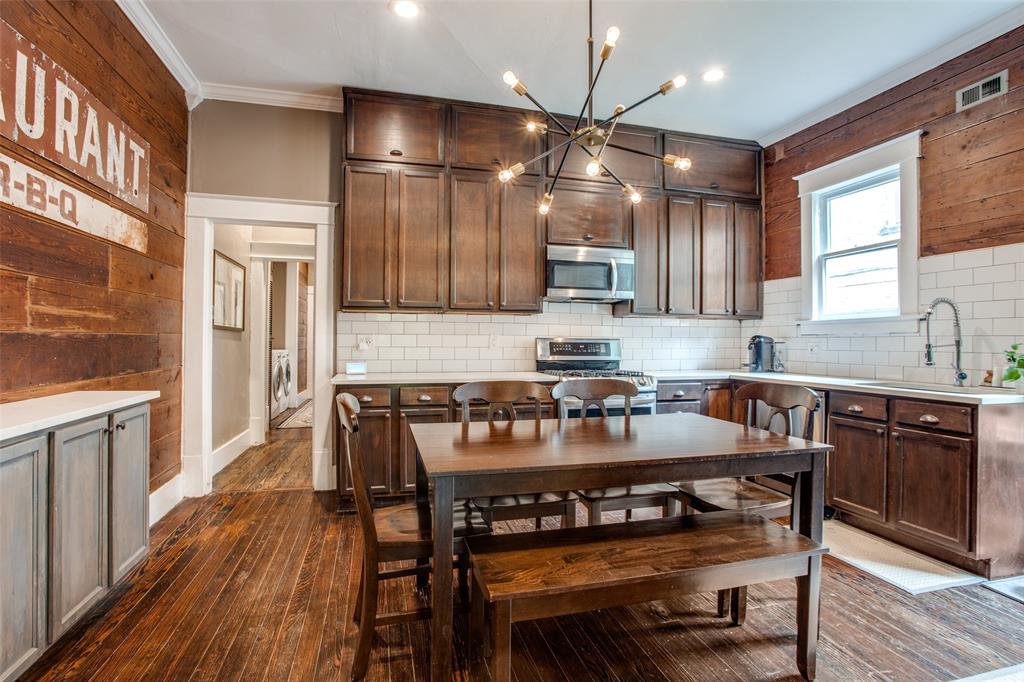 Winnetka Heights - Residential Income