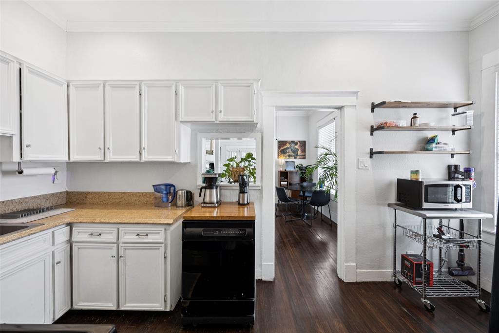 Winnetka Heights - Residential Income