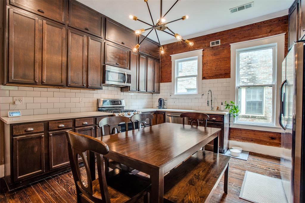 Winnetka Heights - Residential Income