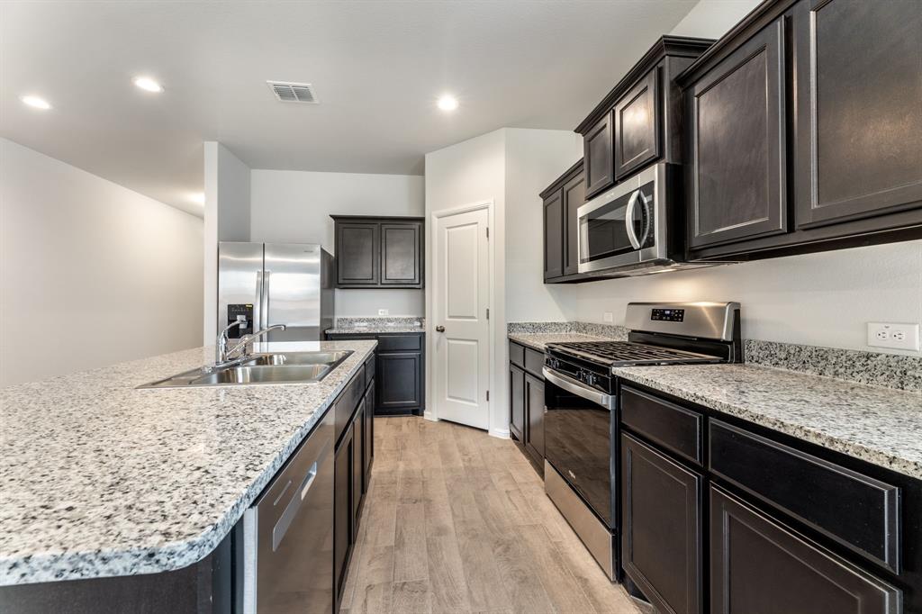 Pioneer Point - Residential Lease