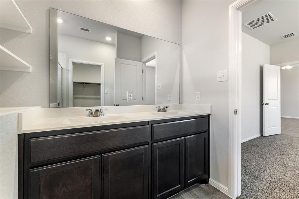 Pioneer Point - Residential Lease