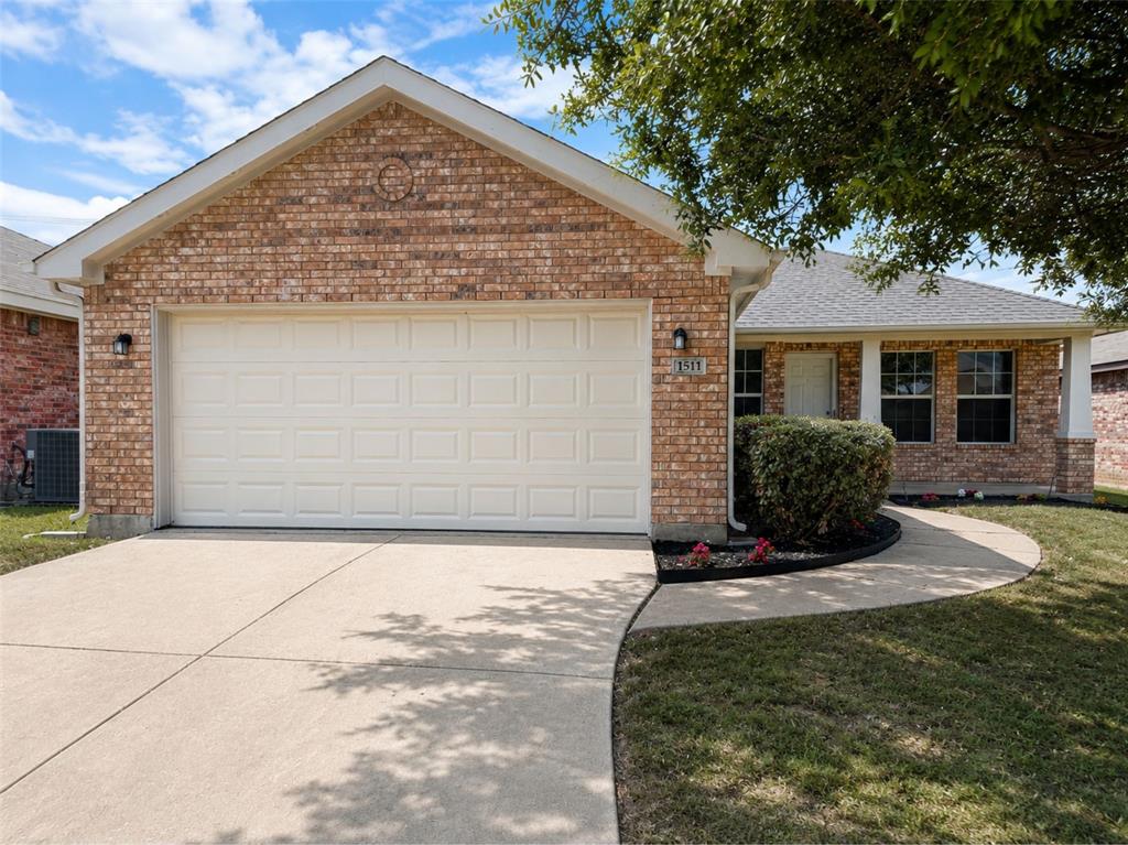 Photo of 1511 Jacksons Run, Greenville, TX 75402 (MLS # 21374816)