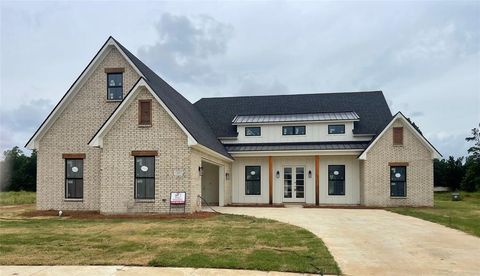 45 Turtle Creek Drive Benton LA 71006