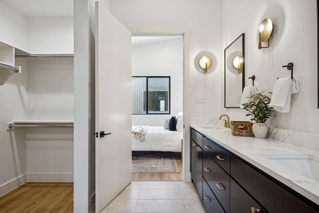 Hoods J T - Residential