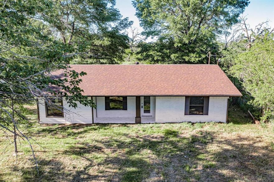 Move-In Ready Modern Farmhouse Near Cedar Creek Lake with $5,000 in Seller Concessions!

Just  a few minutes from Cedar Creek Lake, this beautifully updated modern farmhouse sits on a full acre and offers the perfect blend of style, comfort, and functionality.



Recent updates include a brand-new roof, flooring, interior paint, appliances, and new HVAC, making this home truly move-in ready. The open-concept layout is thoughtfully designed to maximize space and flow, while the primary bathroom features a sleek stand-up shower with a frameless glass door.

Outside, enjoy towering mature trees, plenty of room to roam, and a detached carport awning ideal for RV or boat storage—perfect for lake life enthusiasts.

Whether you’re looking for a primary residence, weekend getaway, or investment opportunity, this property checks all the boxes.

Seller is motivated and offering $5,000 in concessions at closing.

Don’t miss this opportunity to own a refreshed home so close to the lake!