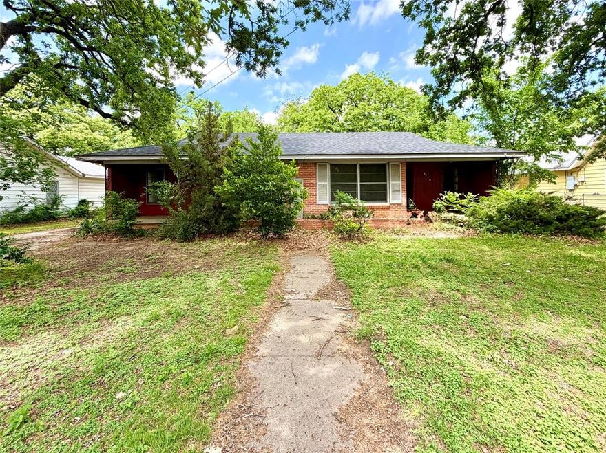 Investor opportunity in the heart of Fort Worth near downtown! This 1953-built duplex sits on half an acre in a quiet neighborhood, offering strong potential for value-add or rental income. Each unit features 2 bedrooms, 1 bath, and approximately 796 sq ft, along with a one-car garage space each. Both units are currently vacant, allowing for immediate renovations and leasing flexibility. Property needs work—one unit requires flooring and a window replacement, while the other needs substantial updates including HVAC. Priced below market value with repairs and updates already considered. Great opportunity for investors or buyers looking to build equity in a prime location.