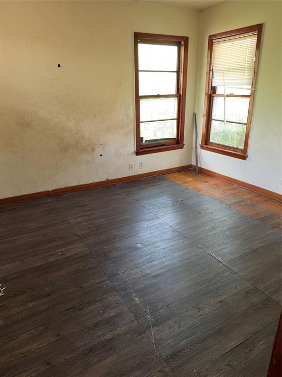 YORK, JNO B SURVEY ABSTRACT 1754 TRACT 14H - Residential Income