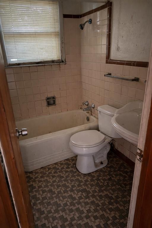 YORK, JNO B SURVEY ABSTRACT 1754 TRACT 14H - Residential Income