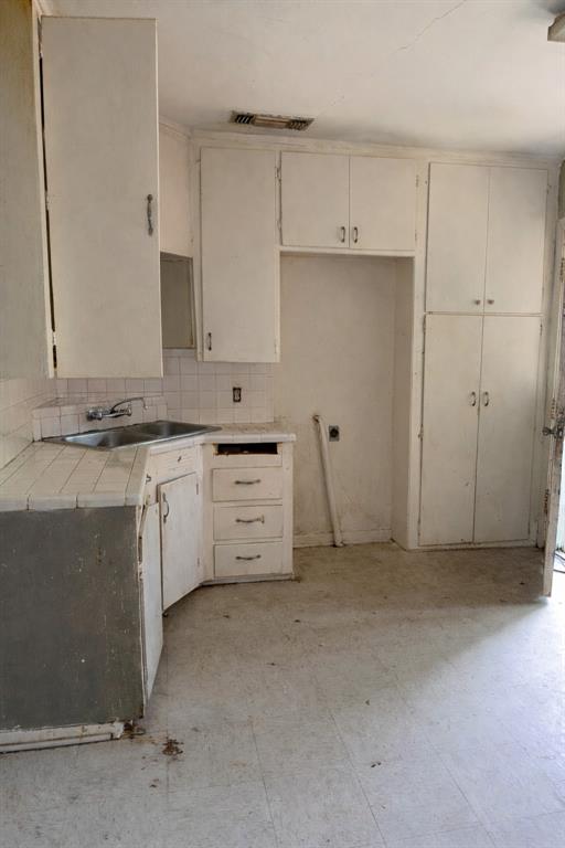 YORK, JNO B SURVEY ABSTRACT 1754 TRACT 14H - Residential Income