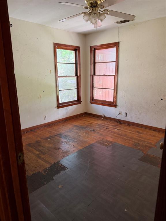 YORK, JNO B SURVEY ABSTRACT 1754 TRACT 14H - Residential Income