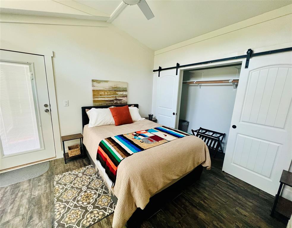 Sherwood Shores - Residential