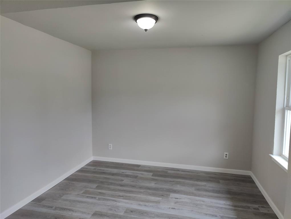 Kingston Square 02 - Residential