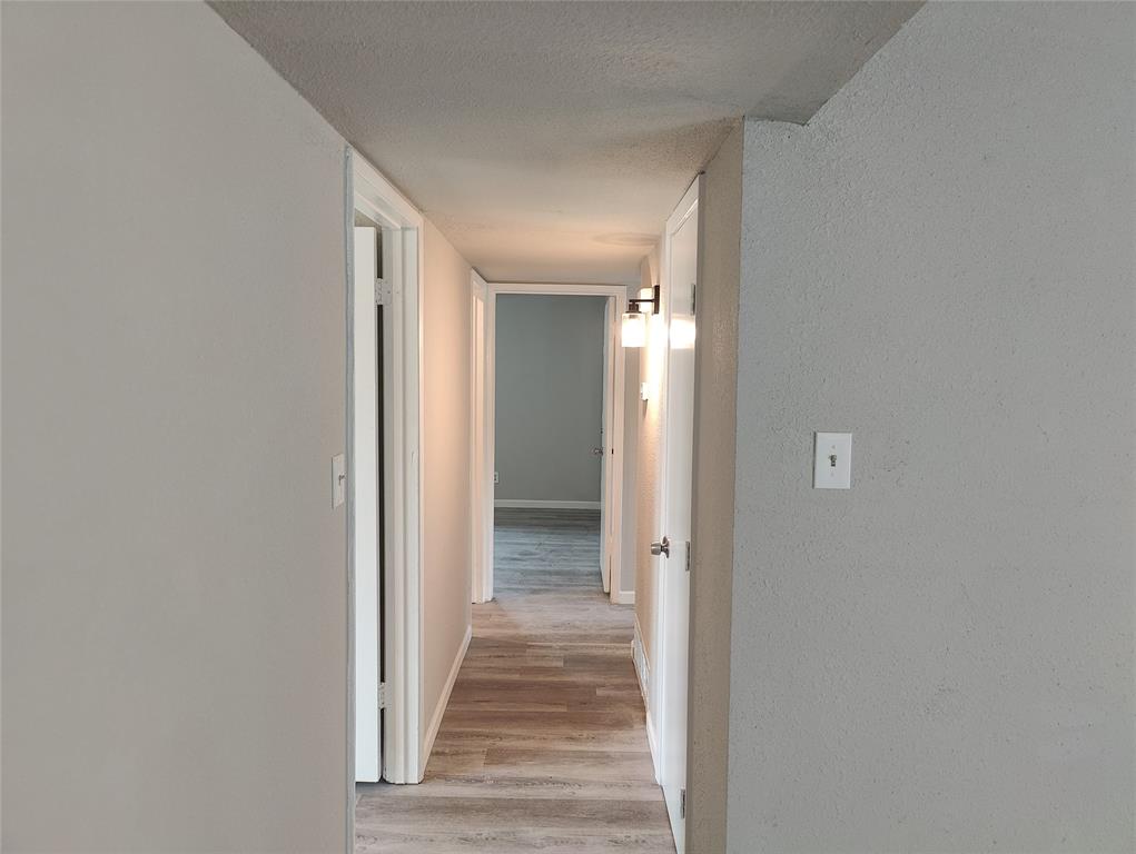 Kingston Square 02 - Residential