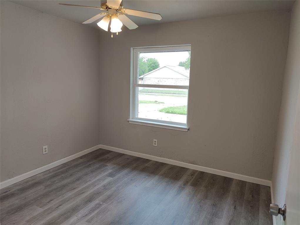 Kingston Square 02 - Residential