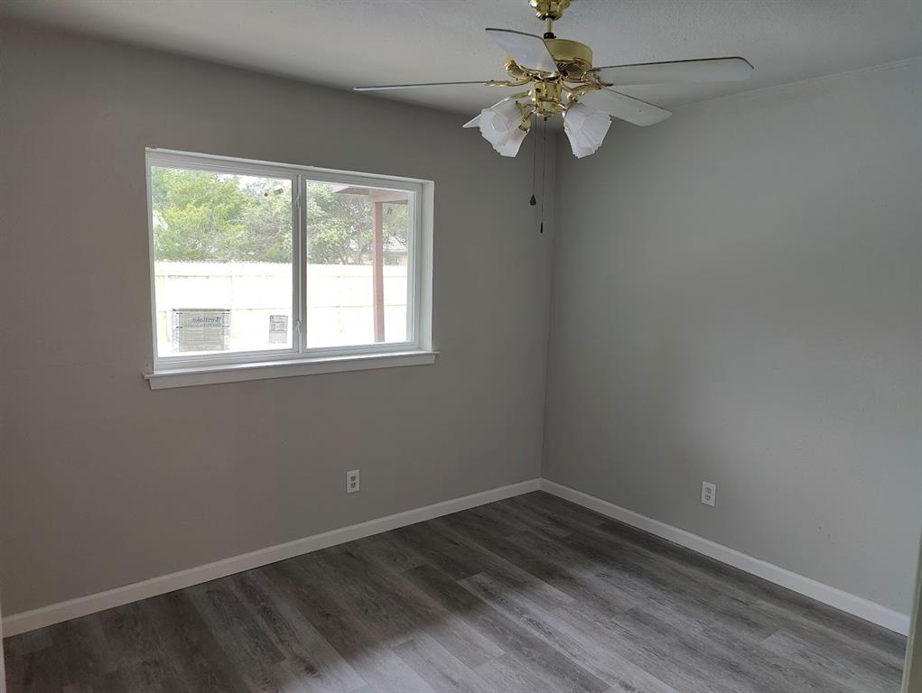 Kingston Square 02 - Residential