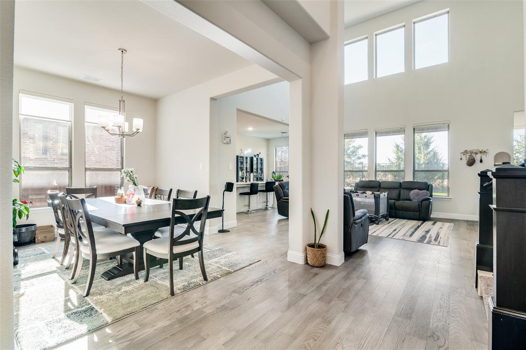 3513 Ridgecross Drive