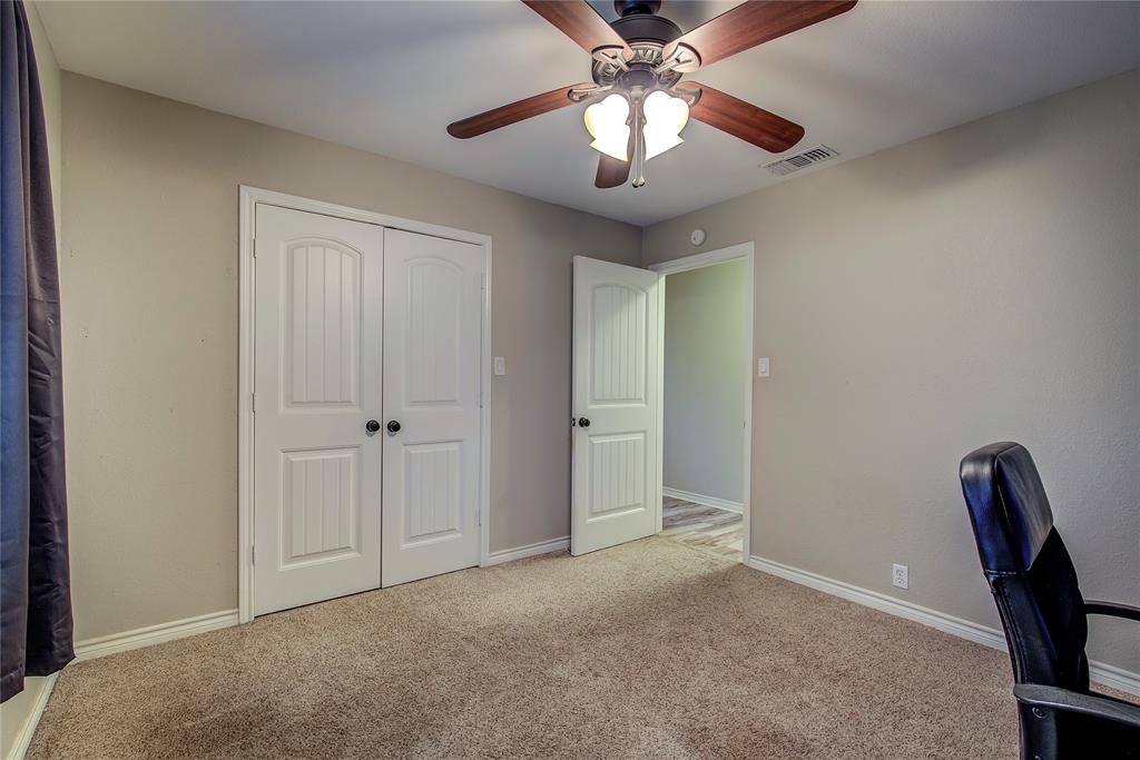 Lee Hi - Residential