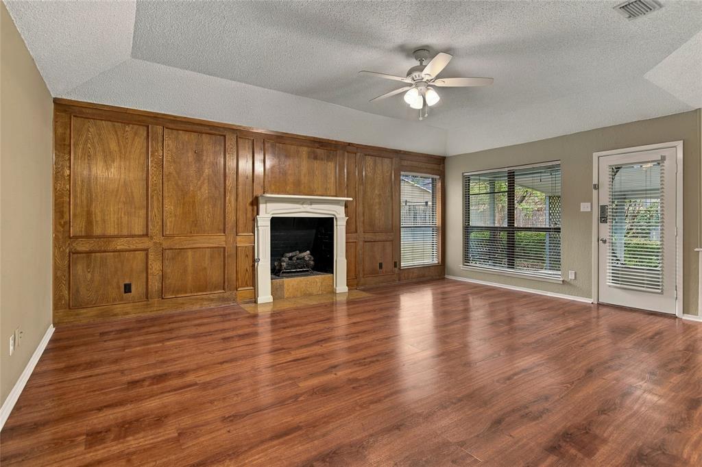 2935 Ridgewood Drive