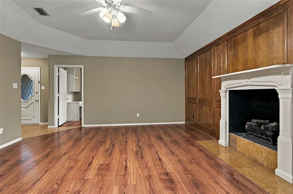 2935 Ridgewood Drive