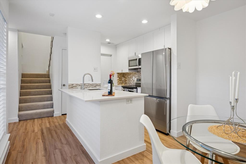 Bristle Cone Twnhse - Residential