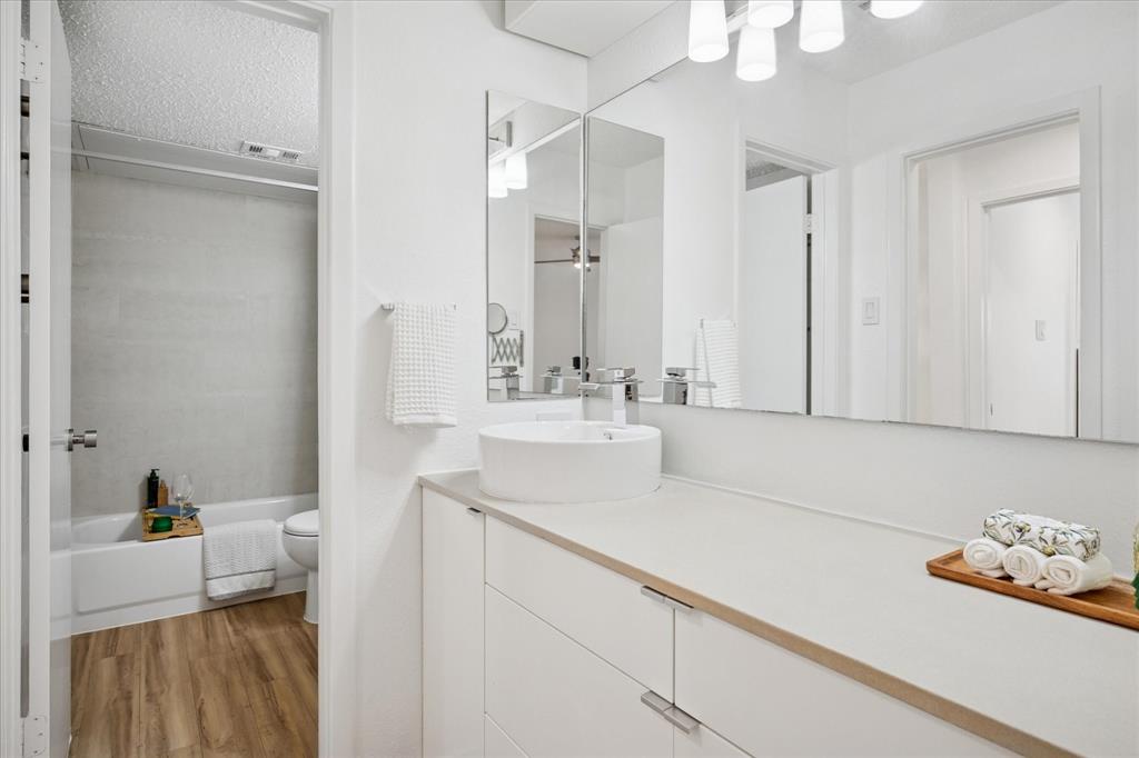 Bristle Cone Twnhse - Residential