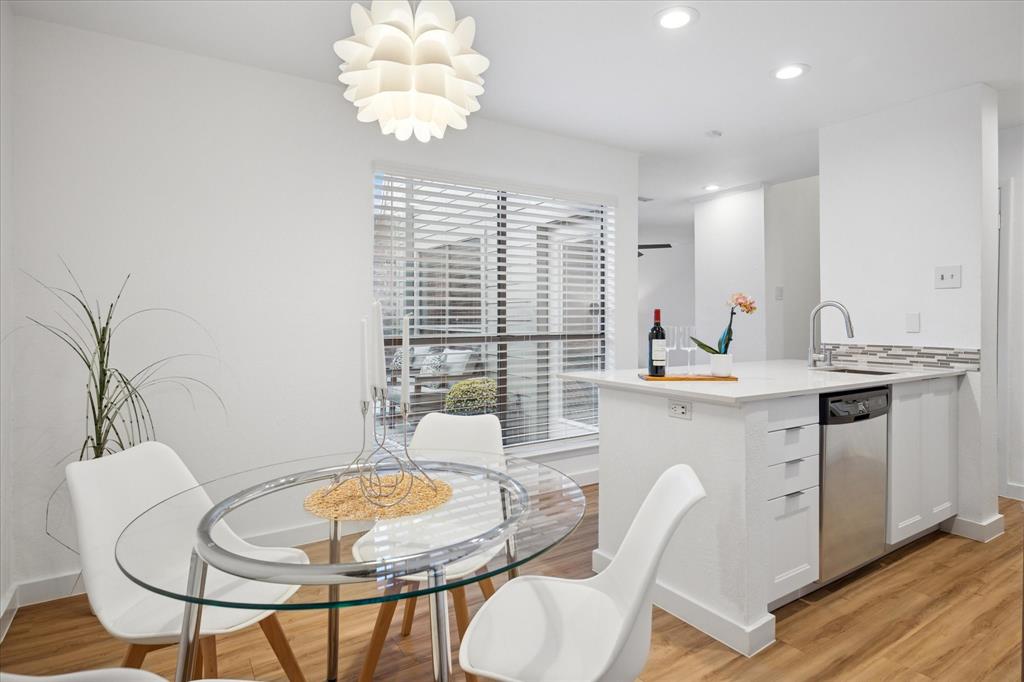 Bristle Cone Twnhse - Residential