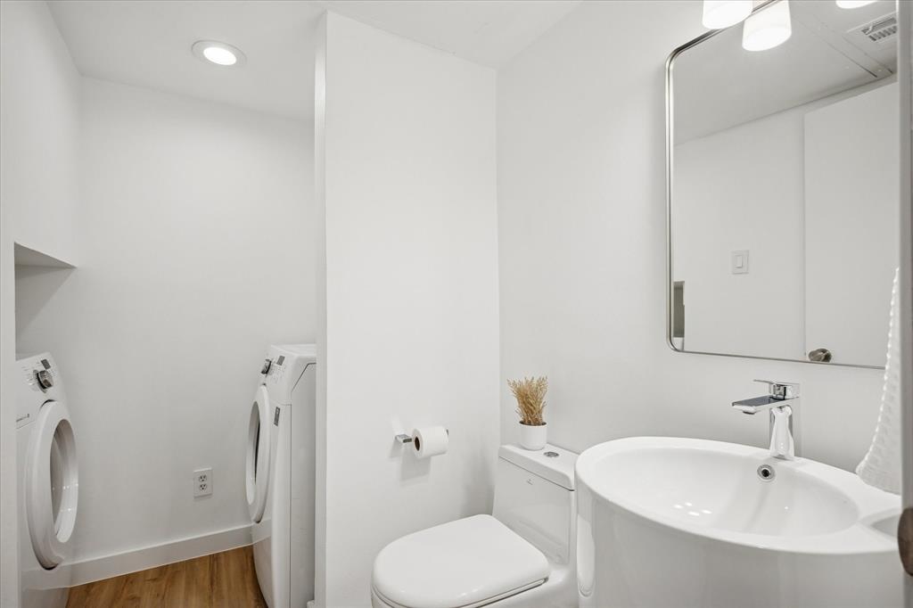 Bristle Cone Twnhse - Residential