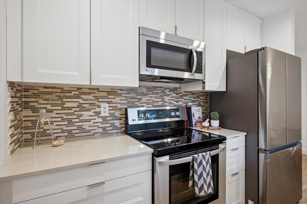 Bristle Cone Twnhse - Residential