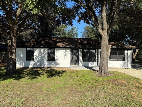 A home in Crandall