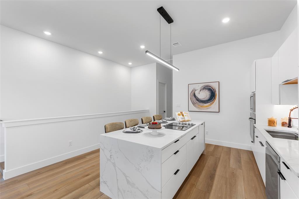 Z E Coombs West End - Residential Lease