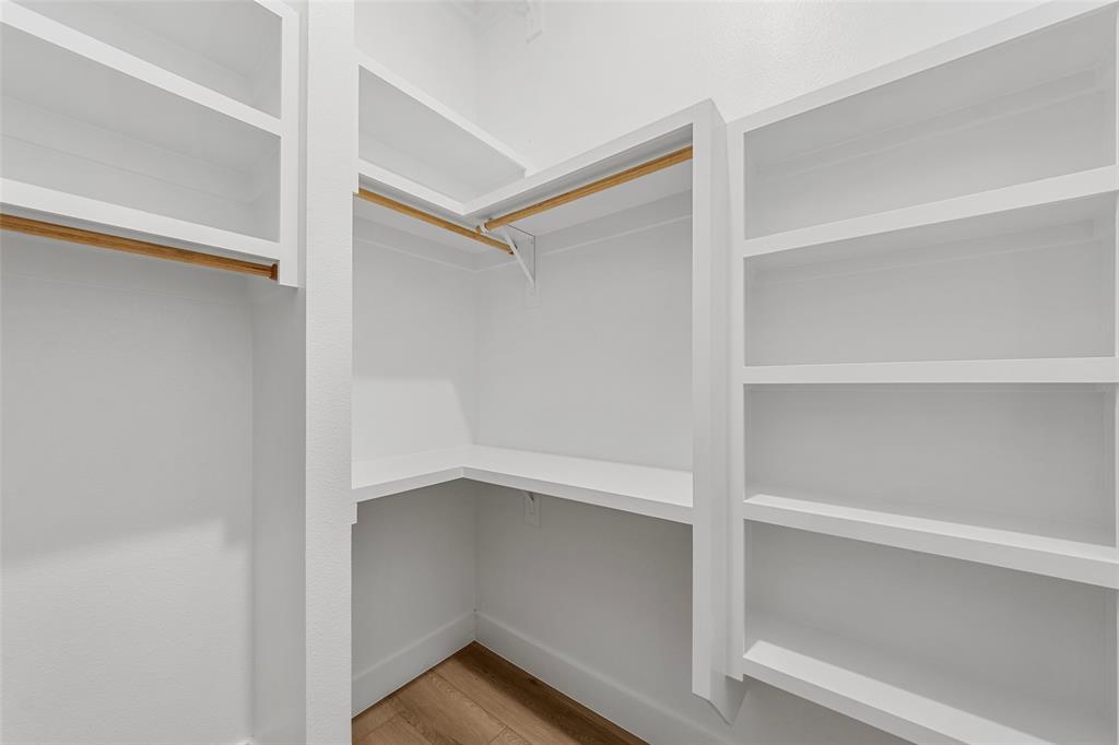 Z E Coombs West End - Residential Lease