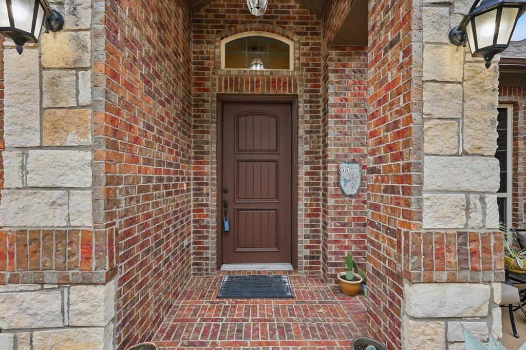 2801 Spring Oaks Drive
