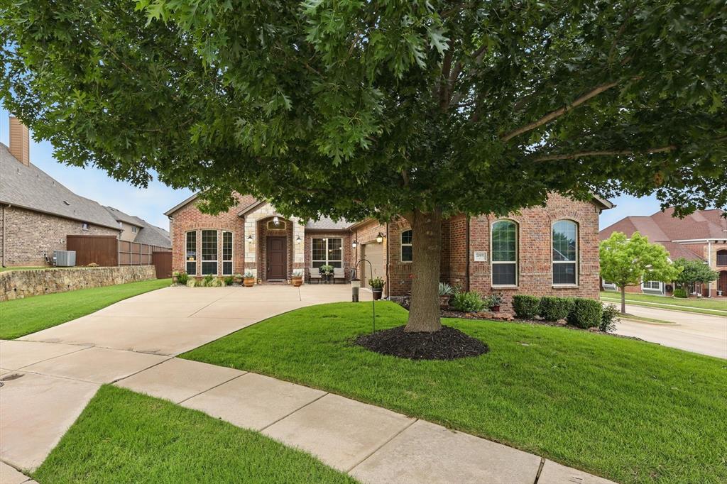 2801 Spring Oaks Drive