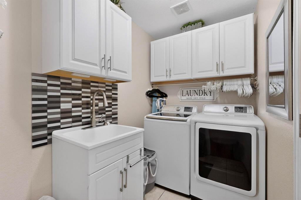 Meadow Creek South - Residential