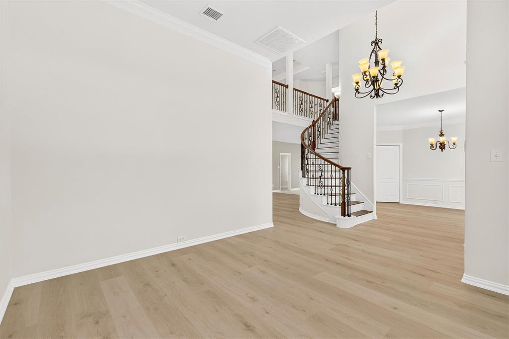 8005 Strecker Lane