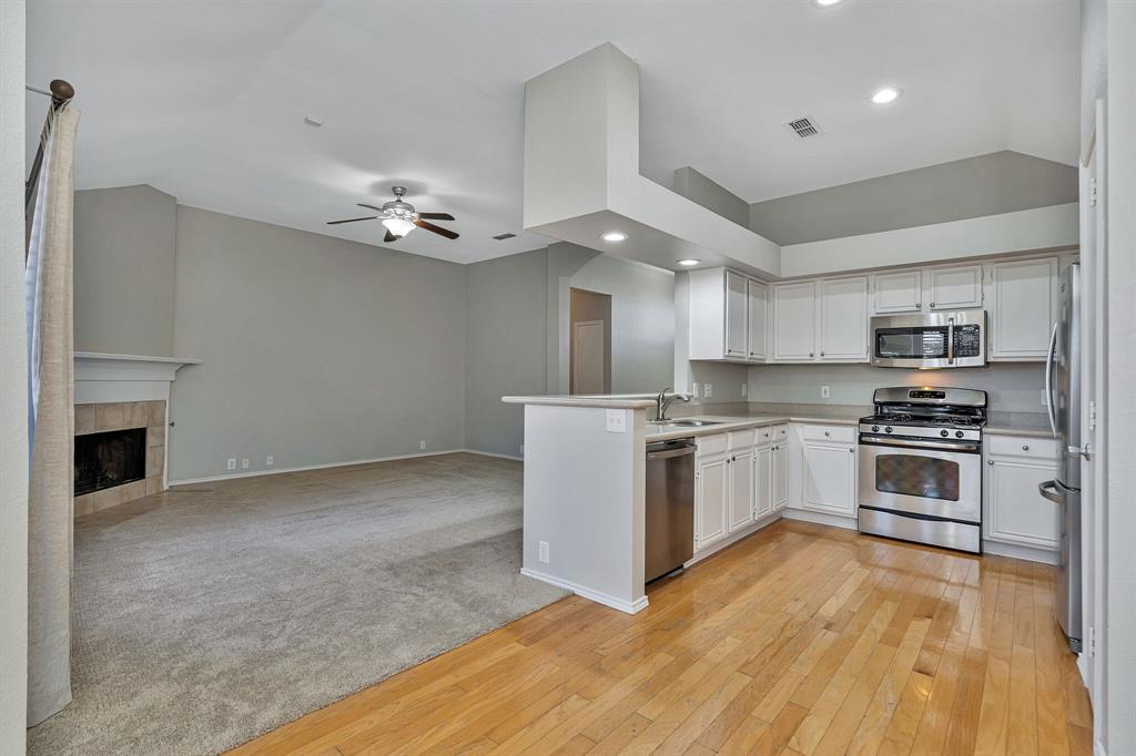 Lake Forest On The Creek - Residential Lease