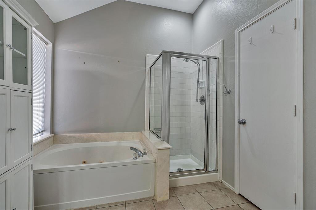 Lake Forest On The Creek - Residential Lease