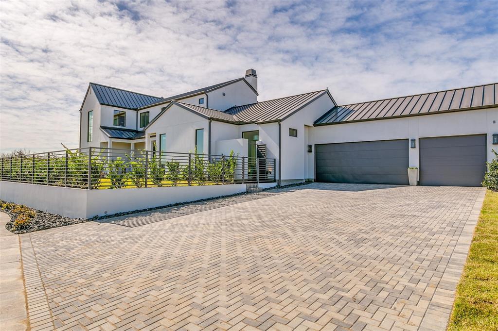 Avadene at Las Colinas - Residential