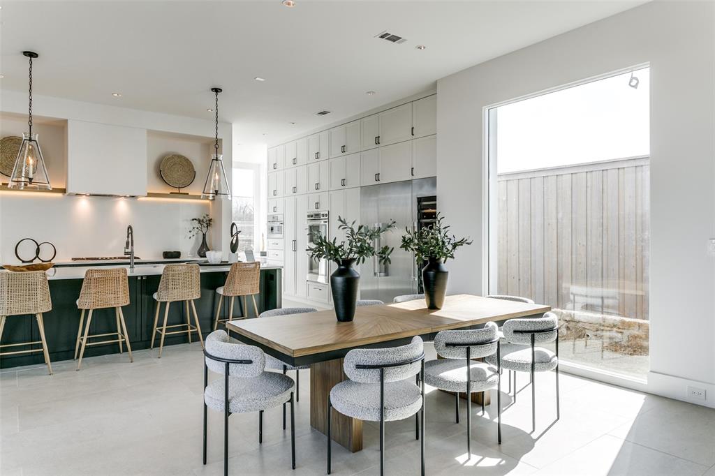 Avadene at Las Colinas - Residential