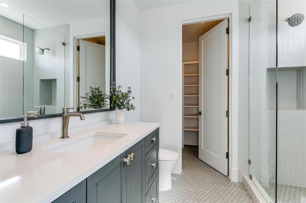 Avadene at Las Colinas - Residential