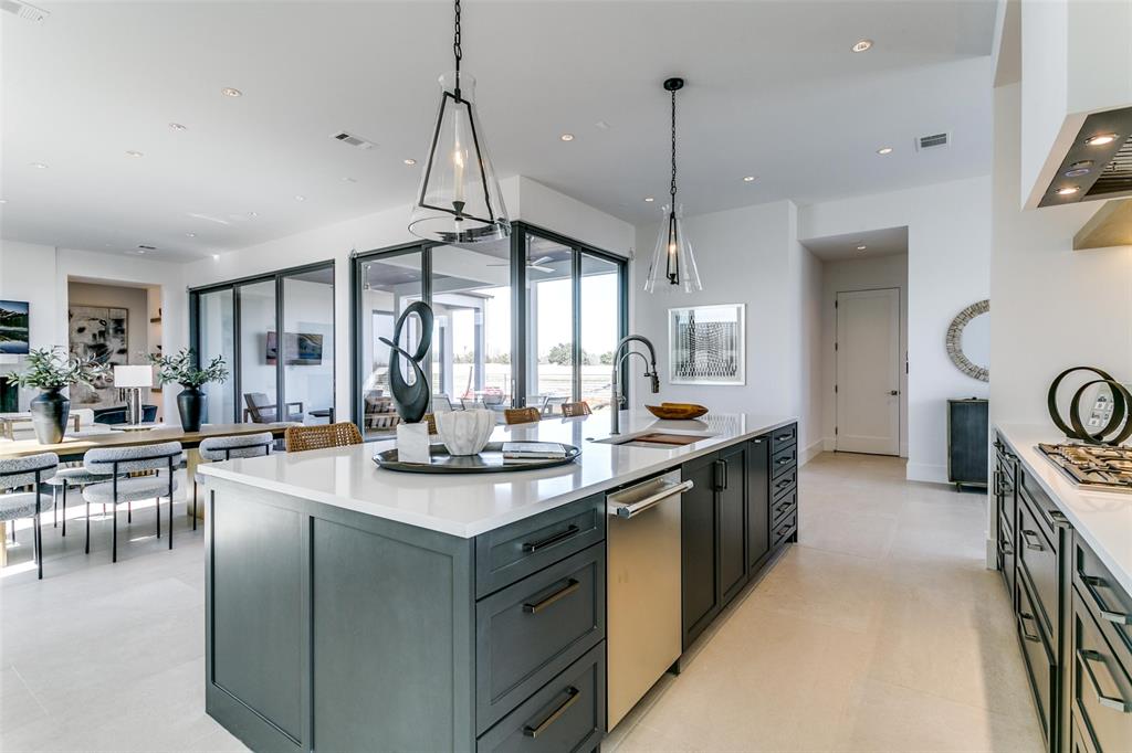 Avadene at Las Colinas - Residential