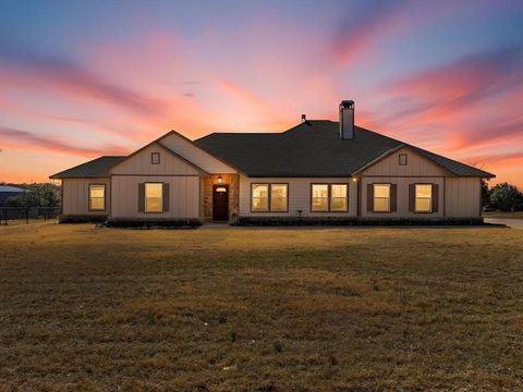 123 Kriston Lane Springtown TX 76082