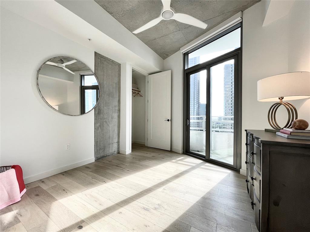 Arts District PPTIES MASTER CONDO - Residential Lease