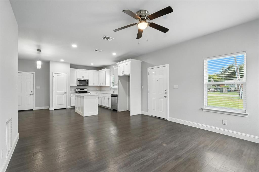 106 W 17th Avenue