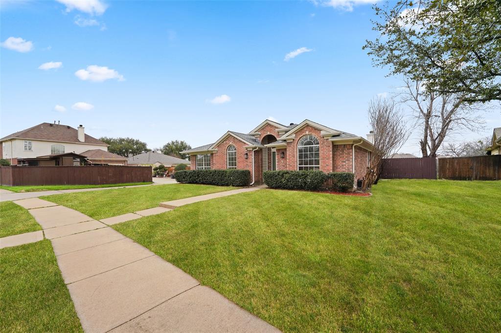 1110 Wake Forest Drive