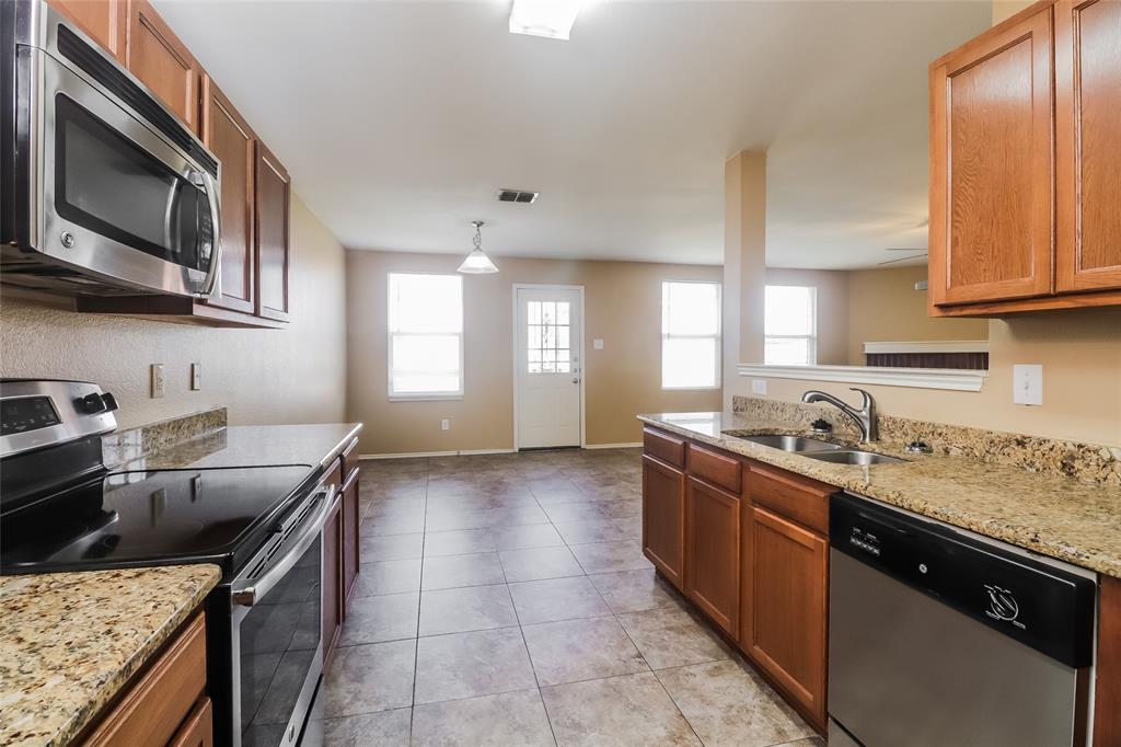 Meadowview Ph 05 - Residential Lease