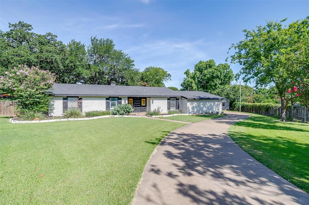 124 S Cliffside Drive