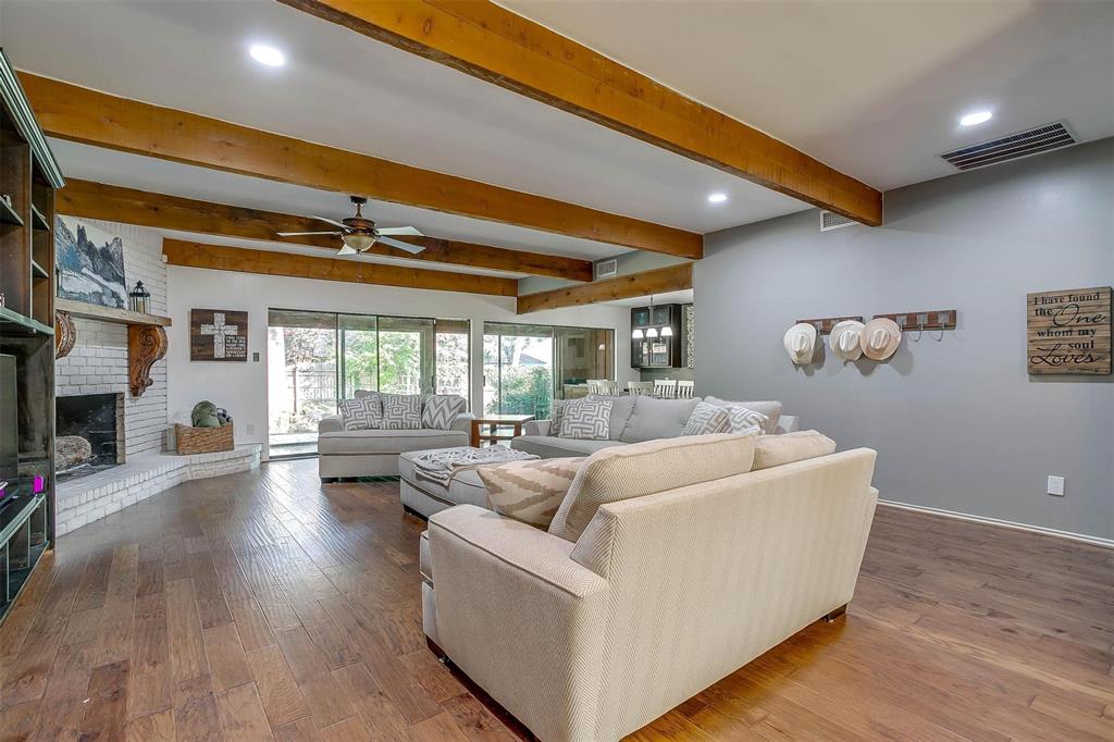 124 S Cliffside Drive