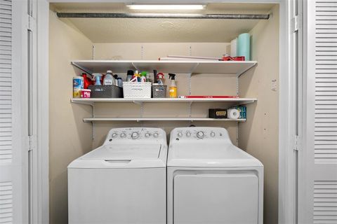 Tiny photo for 5200 Martel Avenue #6D, Dallas, TX 75206 (MLS # 21175055)