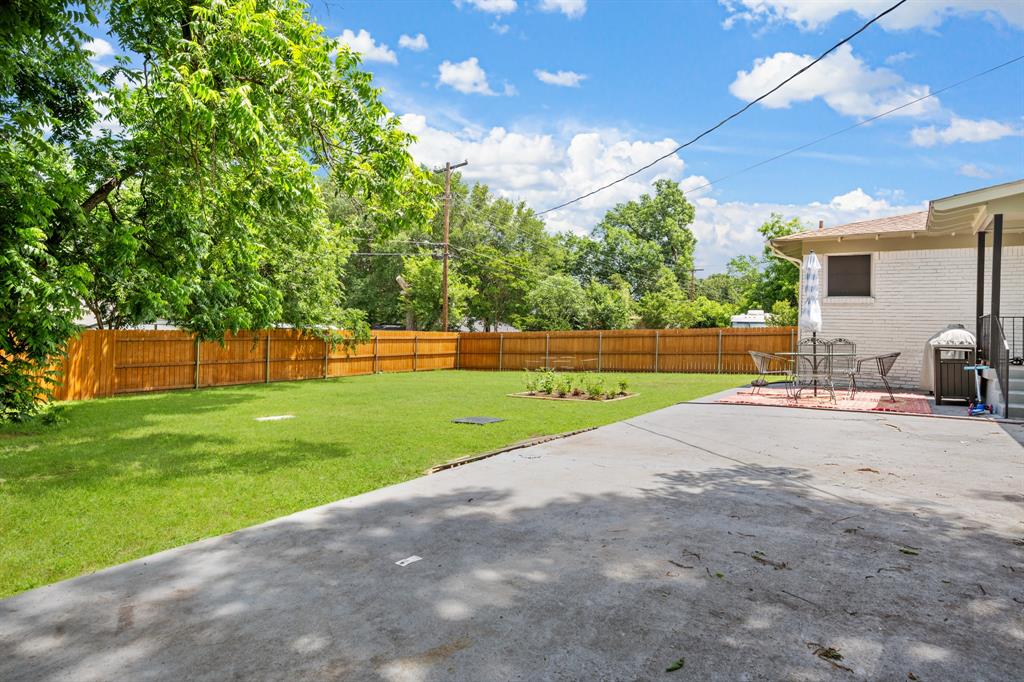 7017 Robinhood Lane